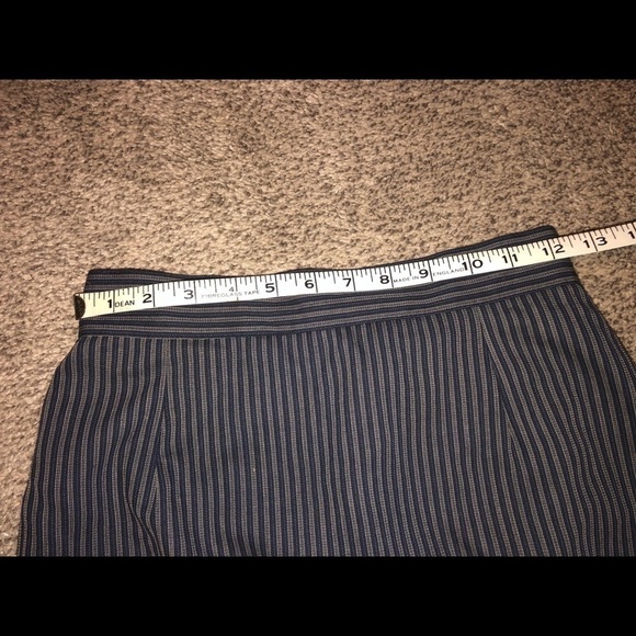2/$30 Vtg Amoretti Grey & Black Pinstripe Pencil Skirt Ladies Size 5 - Picture 3 of 6